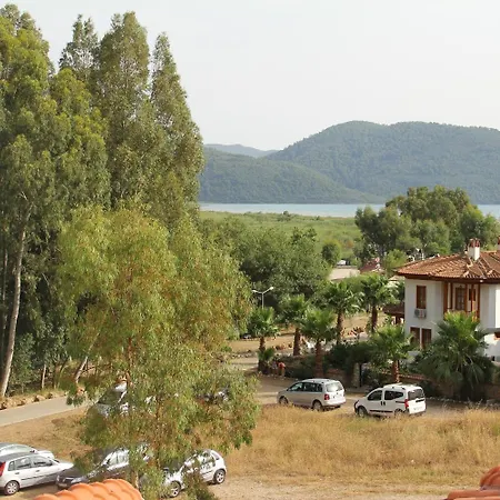 Panamare Apartmanhotel *